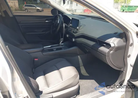 2019 Nissan Altima 2.5 S z USA, uszkodzony, nr VIN 1N4BL4BV9KC245970